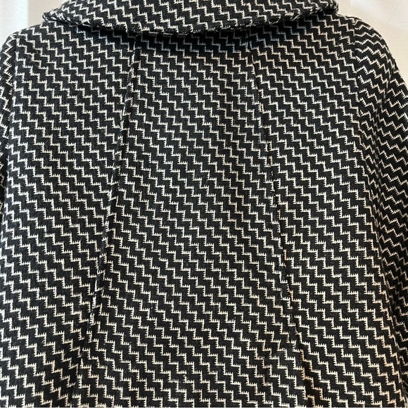 Sashimi Wool Blend Double Breasted Boxy Cut Coat - Size Medium - Picture 9 of 13